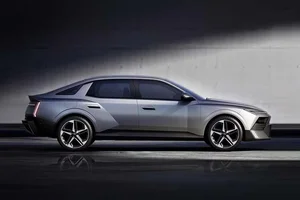 2027 Hyundai Elantra Launch: Larger Design and Advanced Technology Features - image 1