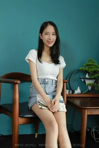 Stylish Denim Fashion Gallery: Featuring IESS Chinese Model Meizi in Fresh Jeans Collection - image 31