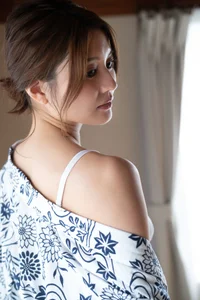 Yume Hayashi Digital Photo Book - Weekly Gendai Evening Rain Inn (90P) - image 11