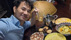 Viral Duck Restaurant and the Celebrity Family Meal That Caught Everyone's Eye - image 5