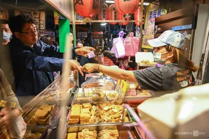 Kaohsiung Night Market Guide: Discovering Liuhe and Ruifeng in Taiwan - image 6
