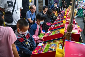Kaohsiung Night Market Guide: Discovering Liuhe and Ruifeng in Taiwan - image 2