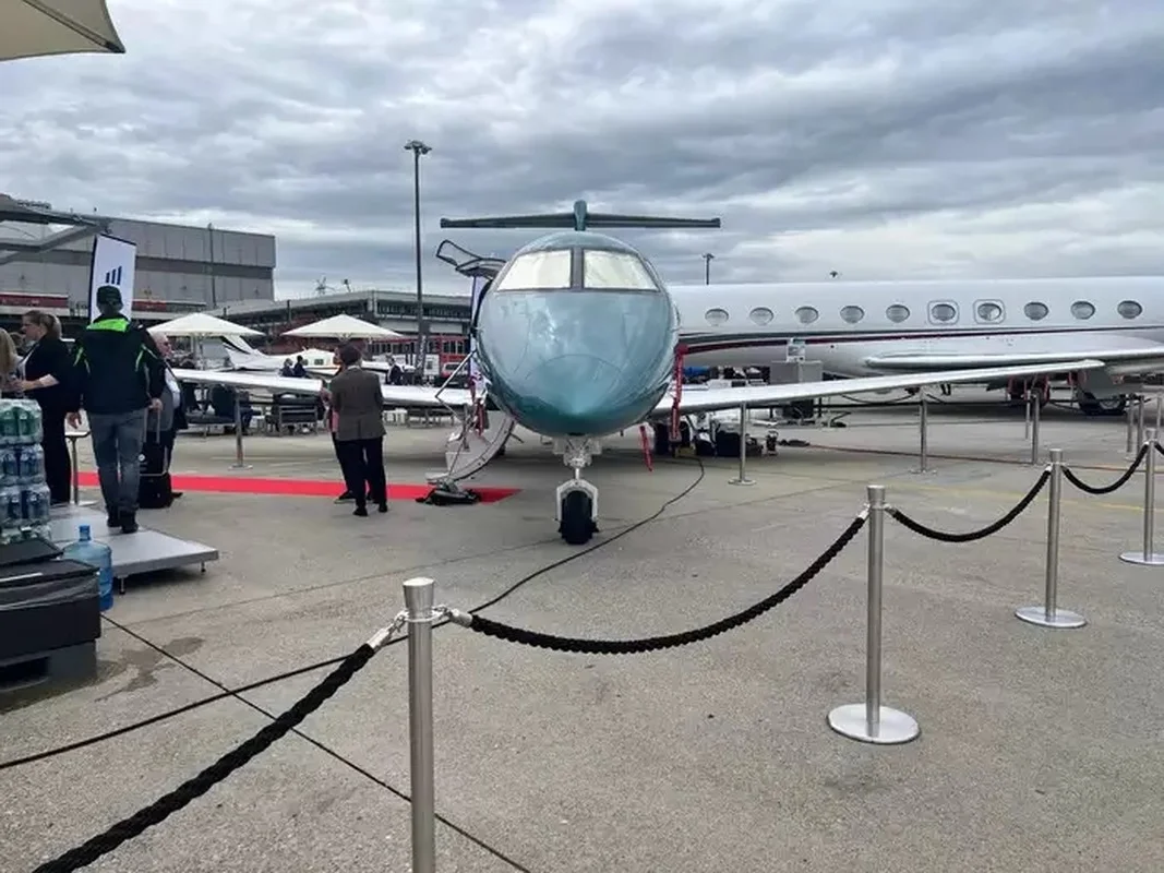 Inside Jeff Bezos’s Luxurious $10 Million Private Jet: Ultimate Sky Luxury