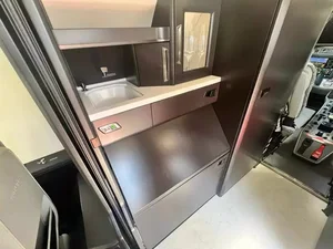 Inside Jeff Bezos’s Luxurious $10 Million Private Jet: Ultimate Sky Luxury - image 5
