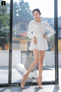 IESS Xiao Xiao Sunbathing Photo Series: A Bright and Elegant Fashion Gallery - image 65