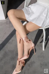 IESS Xiao Xiao Sunbathing Photo Series: A Bright and Elegant Fashion Gallery - image 66