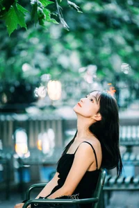 YiTuYu Vol.7186 Yu Er: Captivating Art Language Portrait Series - image 7