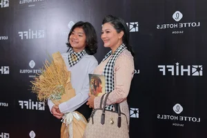 Star-Studded Red Carpet: Top Vietnamese Celebrities Gather for Major Film Event in Ho Chi Minh City - image 4