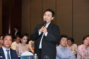 Star-Studded Red Carpet: Top Vietnamese Celebrities Gather for Major Film Event in Ho Chi Minh City - image 5