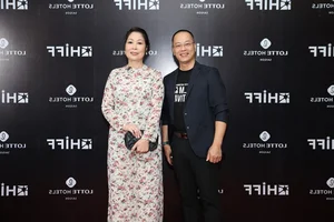Star-Studded Red Carpet: Top Vietnamese Celebrities Gather for Major Film Event in Ho Chi Minh City - image 0