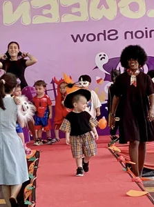 Singer Bao Thy’s Son Shows Off Modeling Talent at Preschool - image 6