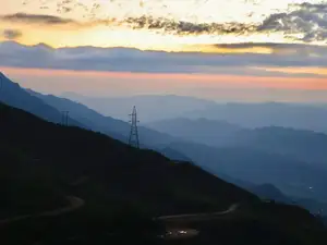 Ta Xua Cloud Hunting: An Unforgettable Experience Amidst Majestic Northwest Sea of Clouds – Discover Hidden Beauty. - image 2