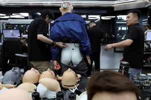 Inside China's Cutting-Edge Factory Manufacturing Ultra-Realistic Humanoid Robots - image 0