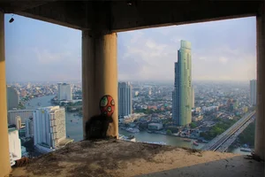 The Mystery of the Abandoned Ghost Tower: A 30-Year Architectural Enigma - image 10