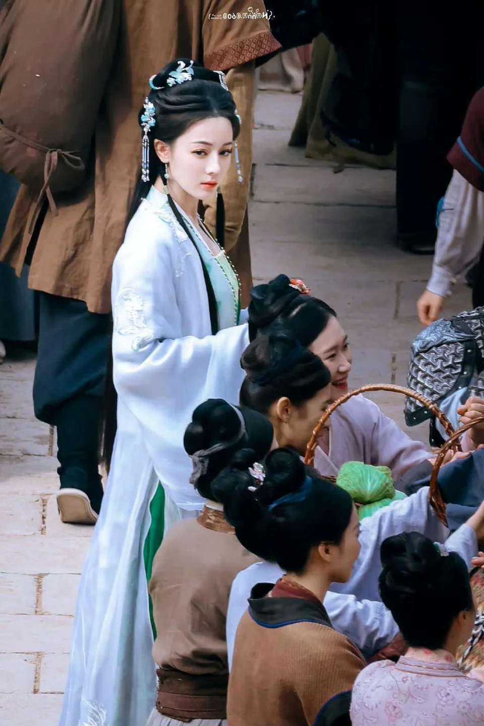 Battle of the Beauties: Dilraba, Yang Zi, and Bai Lu in Historical Dramas