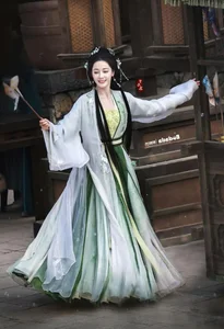 Battle of the Beauties: Dilraba, Yang Zi, and Bai Lu in Historical Dramas - image 12