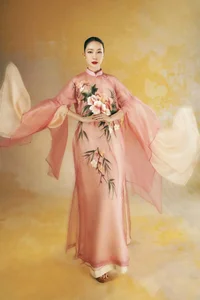 Linh Nga Transforms into Legendary Princess Tien Dung in Stunning Gallery - image 6