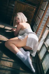 Coser Chunmomo Part03: Ethereal Beauty Bathed in Golden Light - image 21
