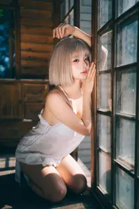 Coser Chunmomo Part03: Ethereal Beauty Bathed in Golden Light - image 17