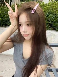 230+ Beautiful Korean Girls with Inspiring Aesthetic Fashion Styles - image 7
