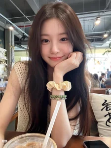 230+ Beautiful Korean Girls with Inspiring Aesthetic Fashion Styles - image 10