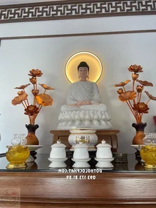 Beautiful Buddhist Altar Designs for Home and Feng Shui Harmony - image 5
