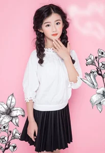 The Rising 15-Year-Old Actress Who Outshone Yang Mi with Her Heartbreaking Performance - image 6
