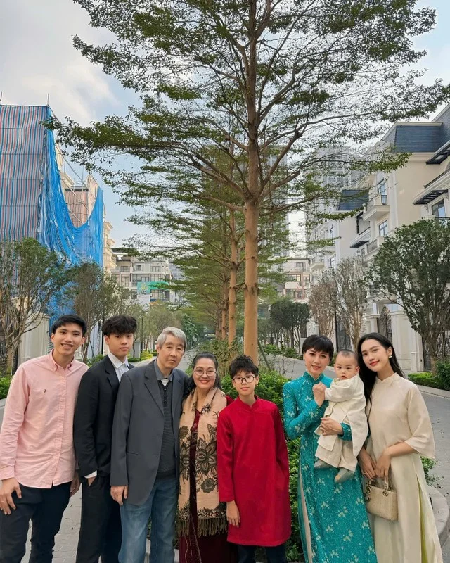 Why Doan Hai My’s Stylish Father Was Absent from Recent Family Photos