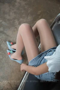 IESS Sixiangjia 792 Meizi Playing on the Slide Collection - image 68