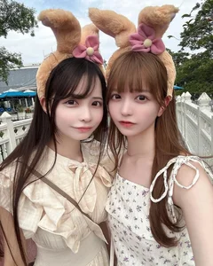 Angelic Beauty: Exclusive Gallery of the Famous Japanese Twin Sisters - image 2