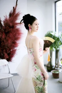 YiTuYu Art Language Vol.9442 Yi Ping: Striking Studio Portraits - image 4