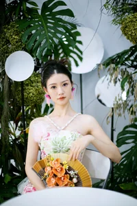 YiTuYu Art Language Vol.9442 Yi Ping: Striking Studio Portraits - image 14