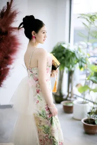 YiTuYu Art Language Vol.9442 Yi Ping: Striking Studio Portraits - image 6
