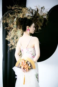 YiTuYu Art Language Vol.9442 Yi Ping: Striking Studio Portraits - image 3