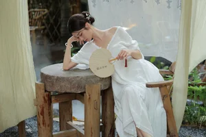 YiTuYu Art Language Vol.8112: Ban Ban Jiang 36P Artistic Set - image 14