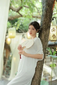 YiTuYu Art Language Vol.8112: Ban Ban Jiang 36P Artistic Set - image 18