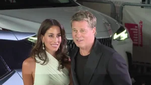 Brad Pitt and Ines de Ramon: A Look at Their Sophisticated Matching Couple Style and Red Carpet Fashion - image 2