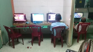 Nostalgic Memories of Classic Vietnamese Internet Cafes: The 'Net Co' Era - image 4