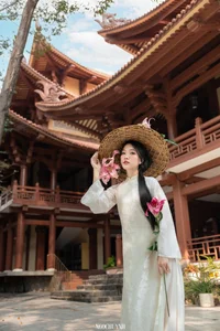 Ethereal Muse in the Bamboo Forest: A Poetic Traditional Journey - image 8
