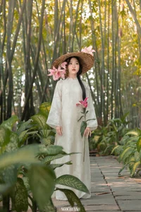 Ethereal Muse in the Bamboo Forest: A Poetic Traditional Journey - image 4