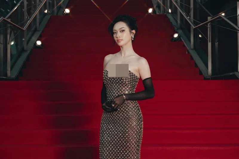 Stunning Celebrity Style: The Elegant Fashion Evolution of Vũ Thúy Quỳnh and Đức Phạm Captured in Sophisticated High-End Portraits