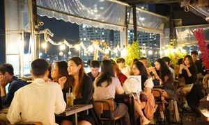 Saigon Rooftop Cafes: The Best Spots to Watch the New Metro Line - image 8