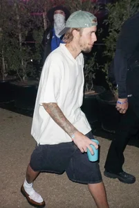 Coachella 2024: Hollywood Stars Showcase Bold Festival Fashion - image 2