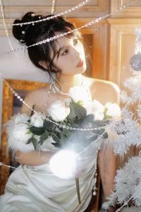 YiTuYu Art Language Vol.6300: Jian Ying Tao Nai in a Stunning Display of Contemporary Art Photography - image 23