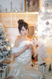 YiTuYu Art Language Vol.6300: Jian Ying Tao Nai in a Stunning Display of Contemporary Art Photography - image 18