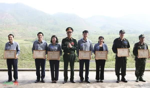 Phu Tho Province Successfully Completes 2024 Regional Defense Drills - image 2