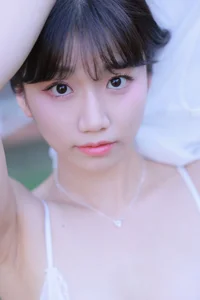 Cozy Aesthetic: Sweetbox Yui’s Teddy Bear Editorial – A Dreamy Visual Journey - image 13