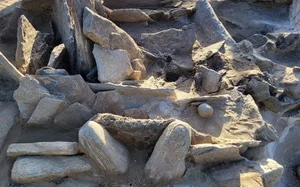 Unearthing a 4,000-Year-Old Ancient Tomb: Secrets That Shocked the World - image 6