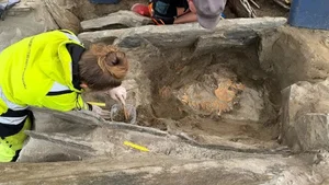 Unearthing a 4,000-Year-Old Ancient Tomb: Secrets That Shocked the World - image 1
