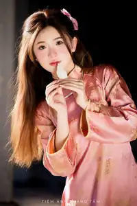 Captivating Serenity: Vietnamese Girl in Pink Ao Dai with Lotus Flowers1730591 - image 23